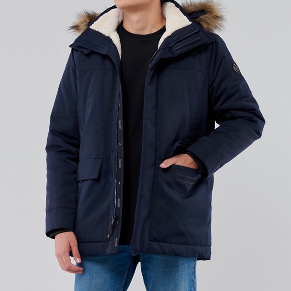 Hollister All Weather Navy Blue Sherpa-Lined Parka